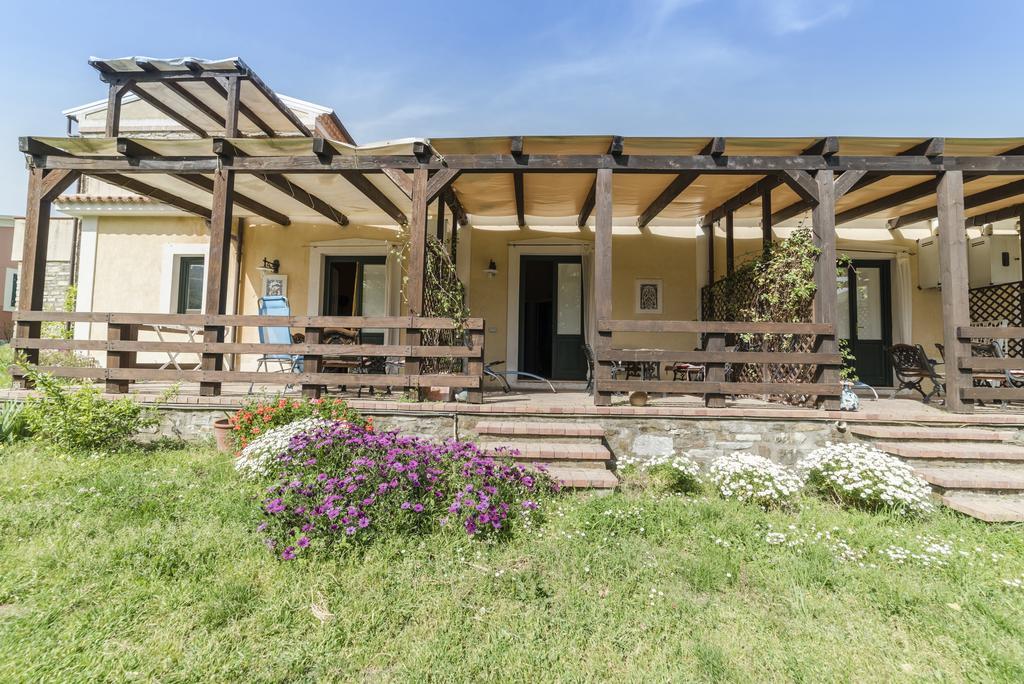 كاستيلاباتي Country House Araba Phoenix المظهر الخارجي الصورة