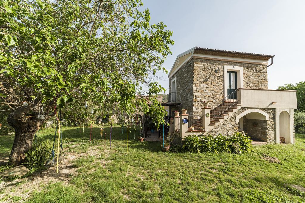 كاستيلاباتي Country House Araba Phoenix المظهر الخارجي الصورة