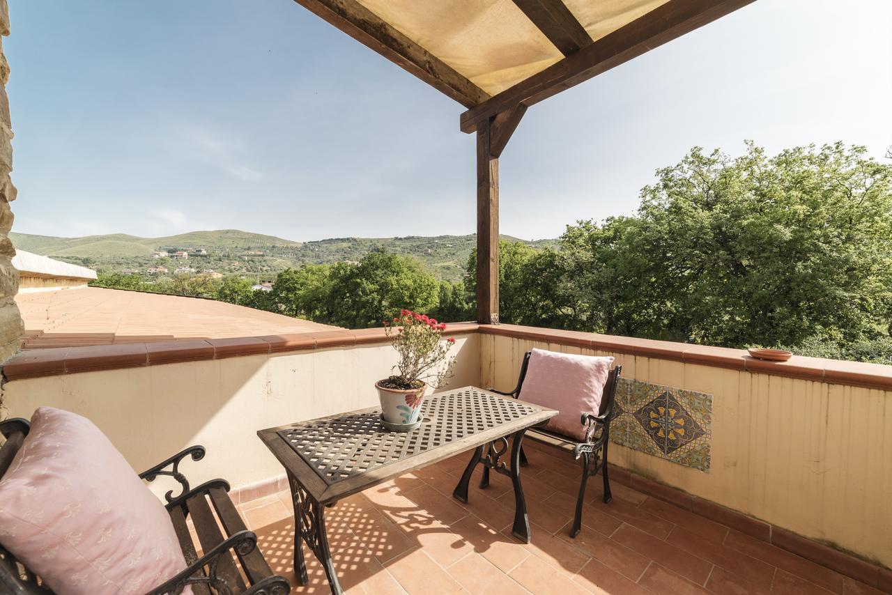 كاستيلاباتي Country House Araba Phoenix المظهر الخارجي الصورة